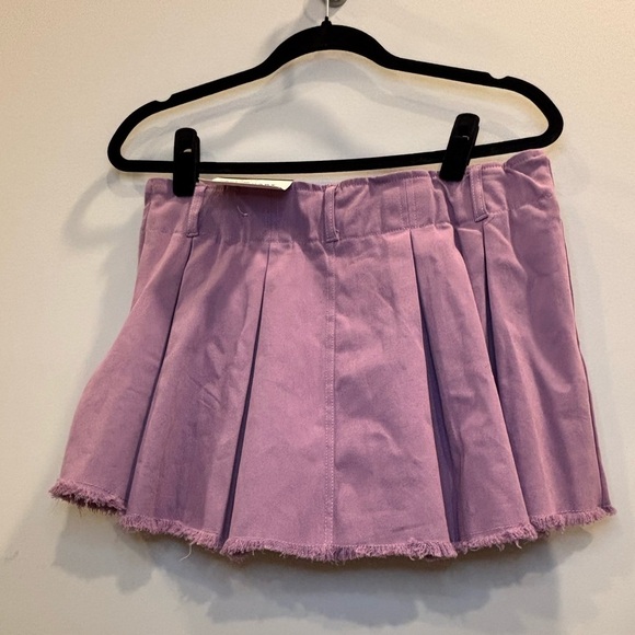 Ultra Flirt Lilac Pleated Skater Skirt - Picture 3 of 7